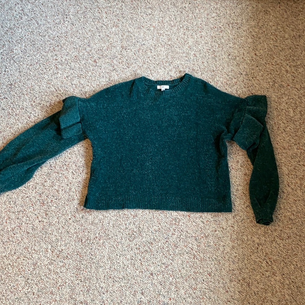 Green ruffle sleeve sweater
